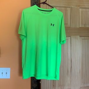 Men’s Under Armour shirt